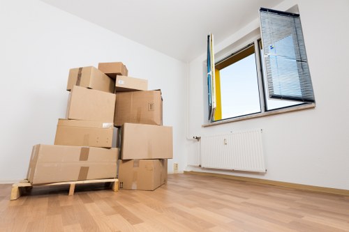 Local Kennington areas covered by a trusted man with van service