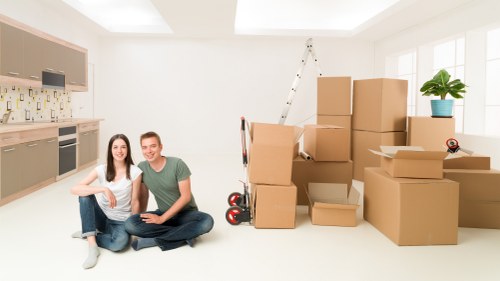Customer-focused man with van service in Kennington ensuring satisfaction